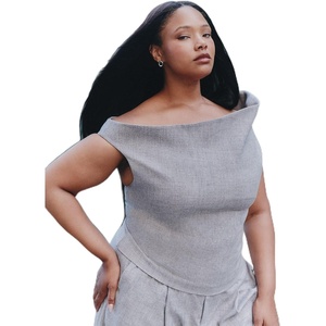 image:imageELOQUII WideNeck Suiting TopHeather Grey